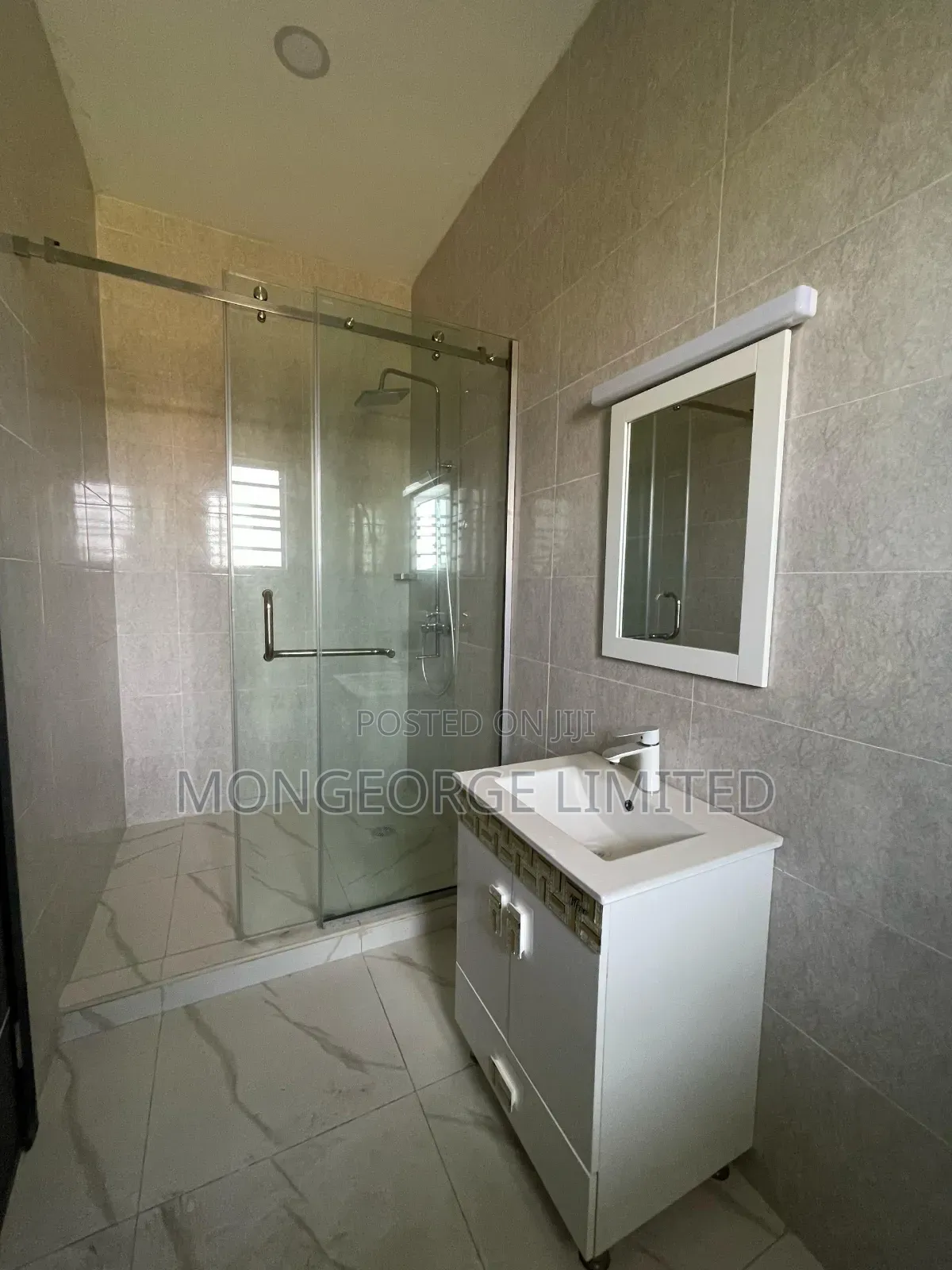 5bdrm Duplex in Ajah for sale