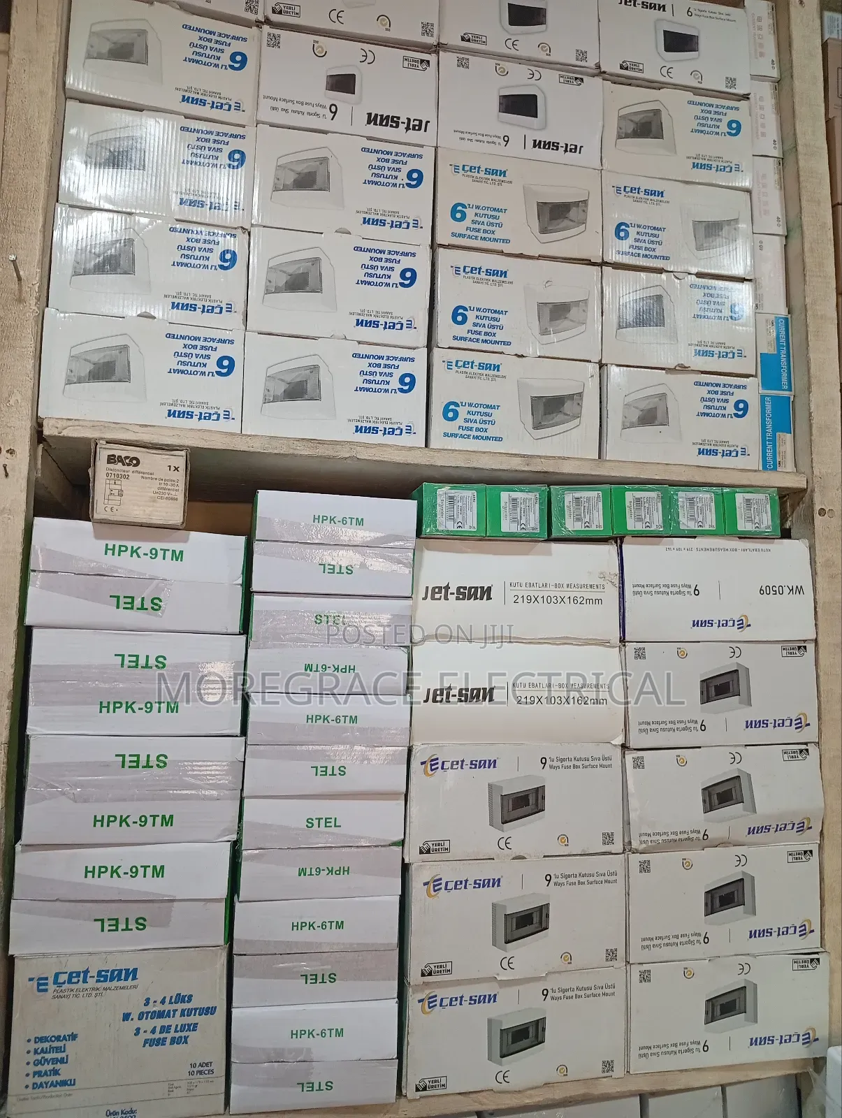 9 Ways Breaker Enclosure Box