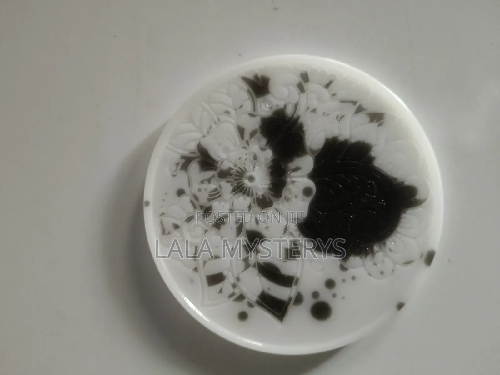 Customizable Resin Home Decor Pieces Functional Art Pieces