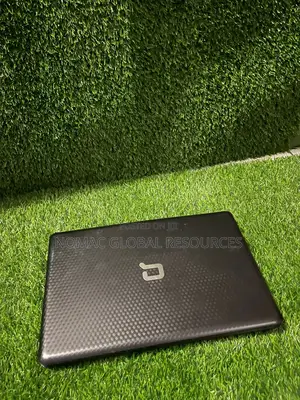 Photo - Laptop HP Compaq Presario CQ62 4GB Intel Core 2 Duo HDD 320GB