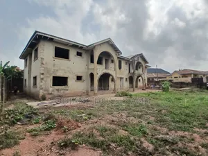 Photo - 12bdrm Block Of Flats In Temidire Estate, Ologuneru For Sale