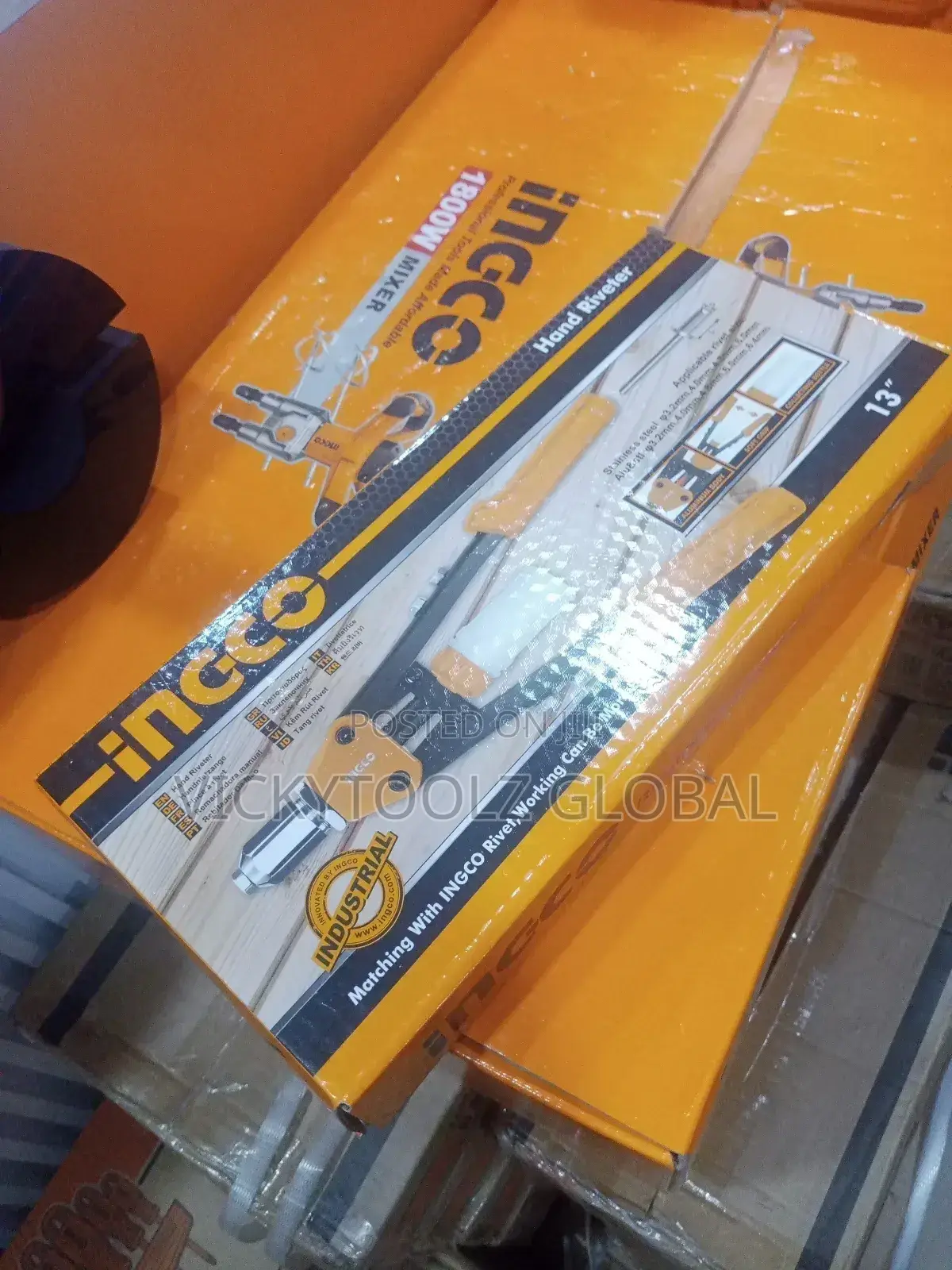 Hand Riveter 13"