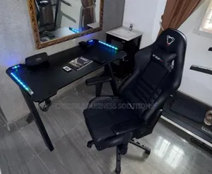 Quality Gaming Table and Chair