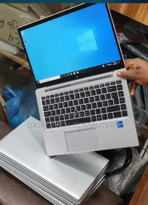 Laptop HP EliteBook 840 G8 16GB Intel Core I7 HDD 512GB