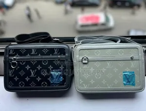 Luxury Quality Louis Vuitton Crossbag in Store