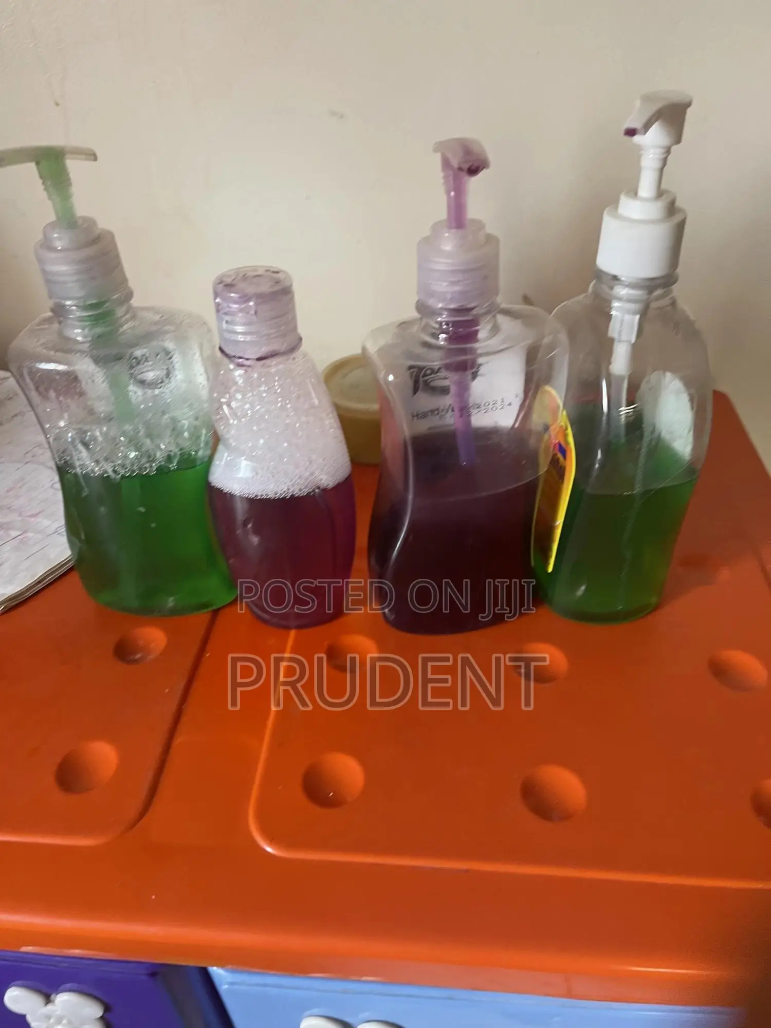 Souvenir Liquid Soap