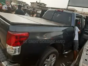 Fiber Folding Boot Cover for Toyota Tundra