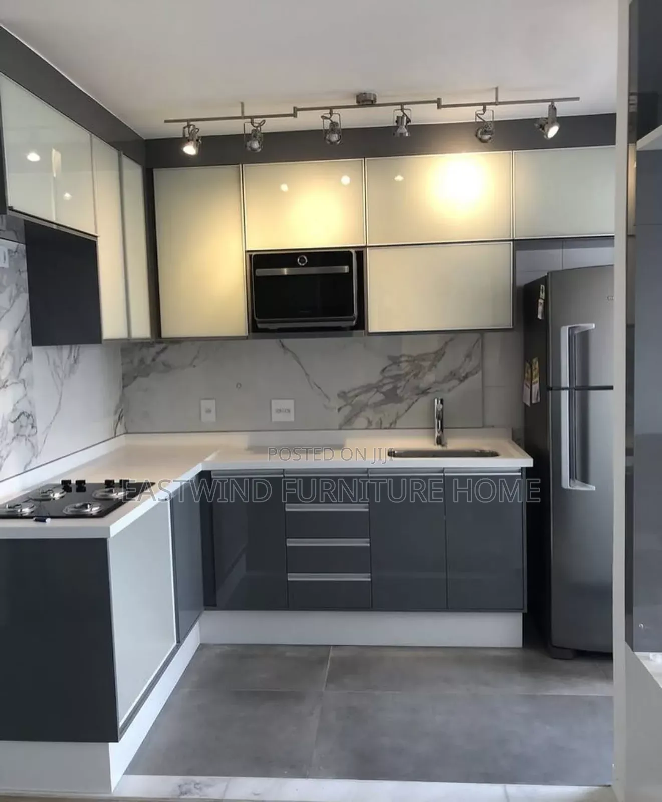 Topnotch Cabinet