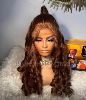 Sales Girl Needed
