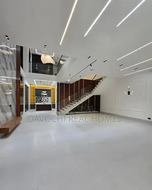5bdrm Duplex In Ajah Lagos For Sale