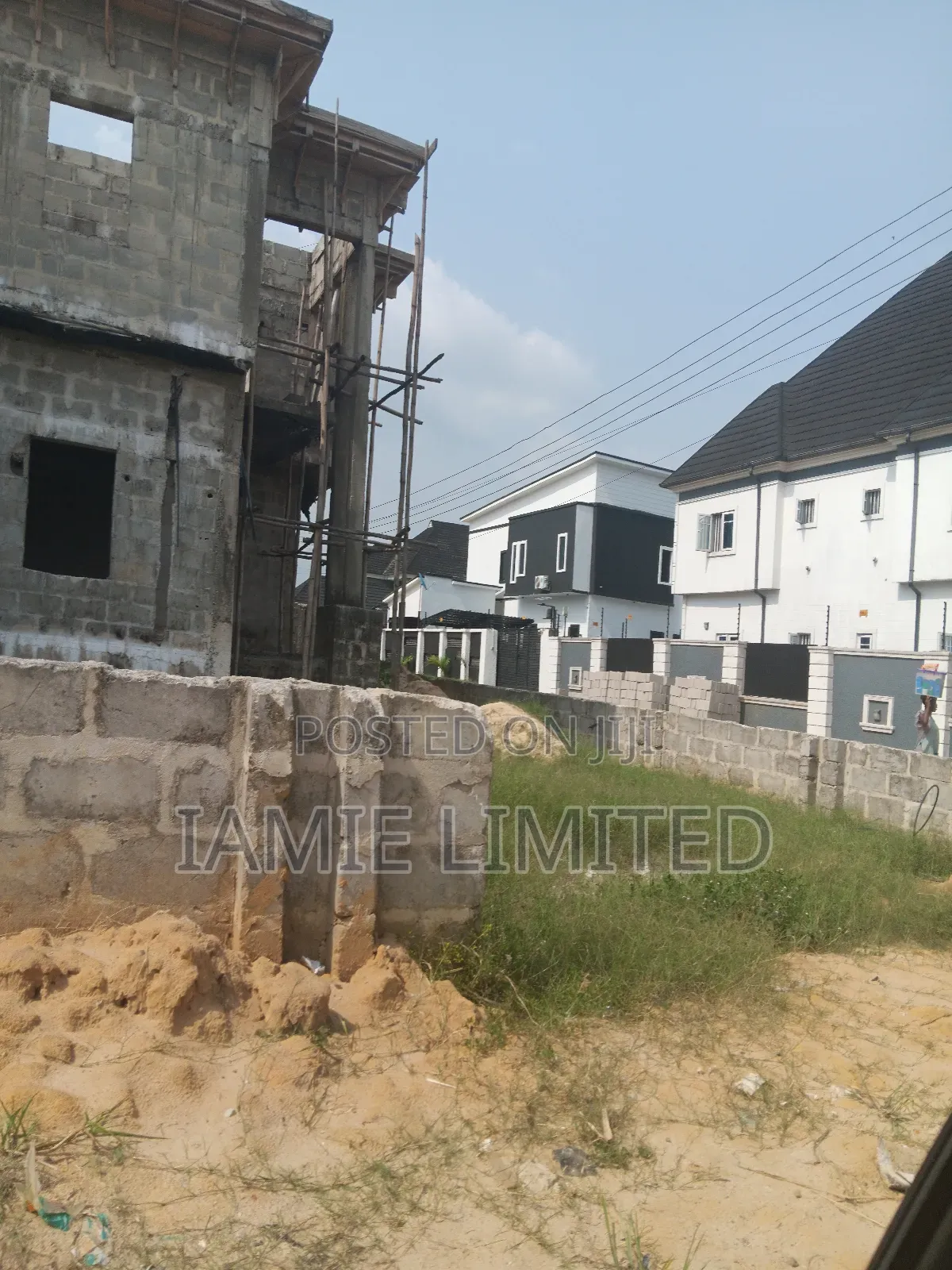 3bdrm Block of Flats in Army Estate, Warri for rent