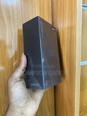 New Samsung Galaxy S8 64 GB Black