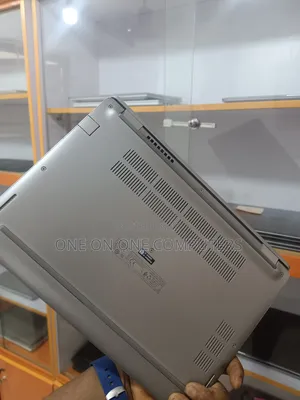 Laptop Dell Latitude 5310 16GB Intel Core I5 SSD 256GB