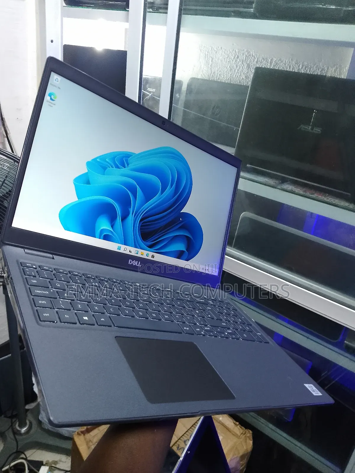 Laptop Dell Latitude 3510 8GB Intel Core I5 SSD 256GB
