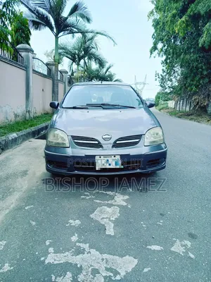 Photo - Nissan Almera Tino 2005 Gray