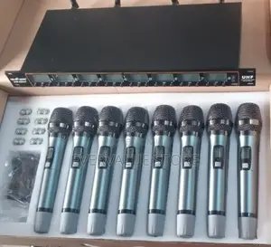 8 in 1 Wireless Microphone