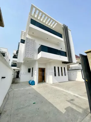 5bdrm Duplex in Ologolo for sale