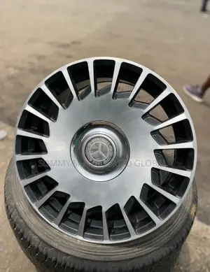 Mercedes Benz 20 Rim Available