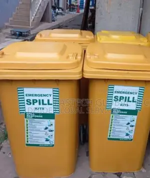 Emergency Oil Spill Kit 240ltrs