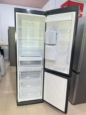 Samsung Double Door Refrigerator With Water Dispenser