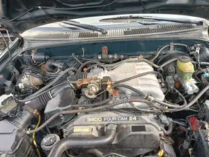Toyota 4-Runner 2001 Green