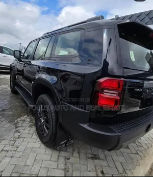 Toyota Land Cruiser Prado 2024 Black