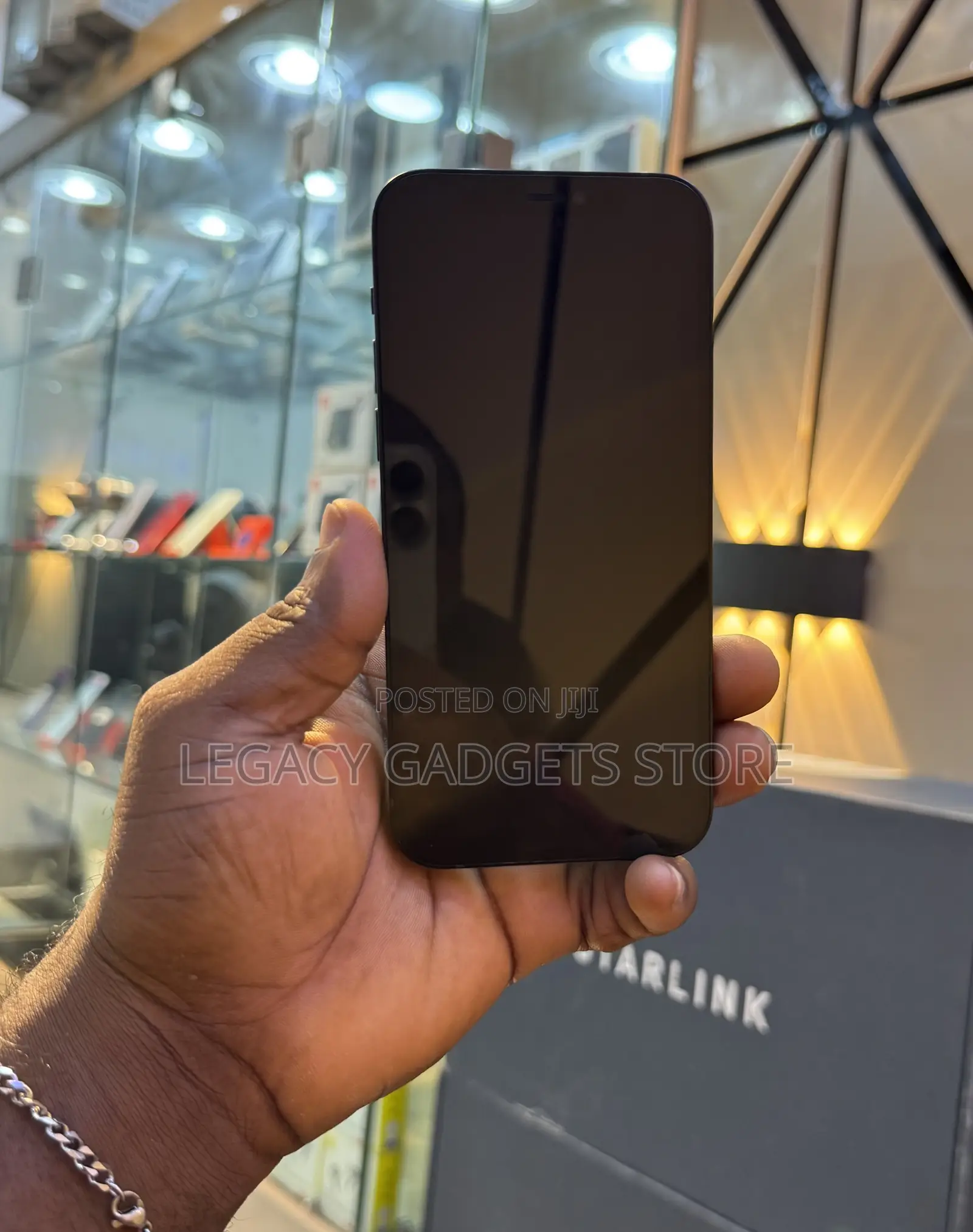 Apple iPhone 12 64 GB Black