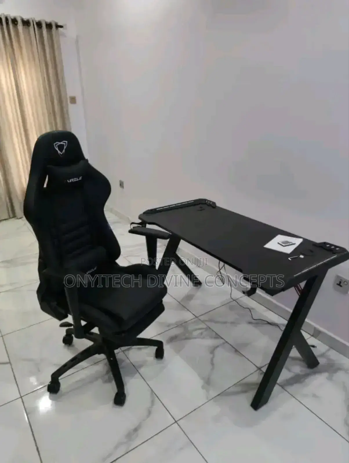 Classy Studio/Game Table