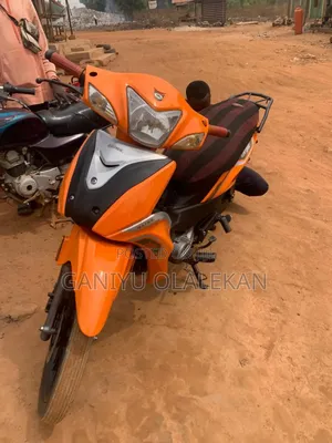 Qlink Siena 150 2024 Orange
