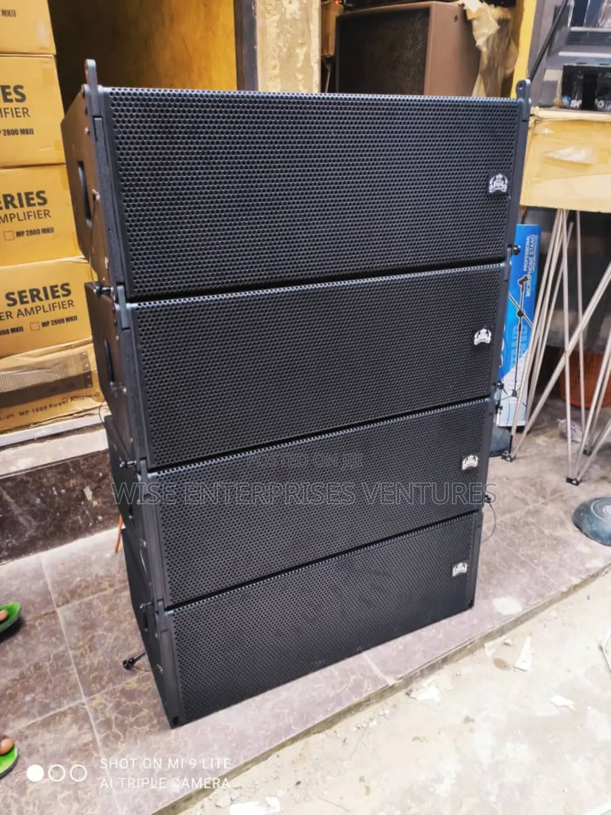 Line Array Speaker
