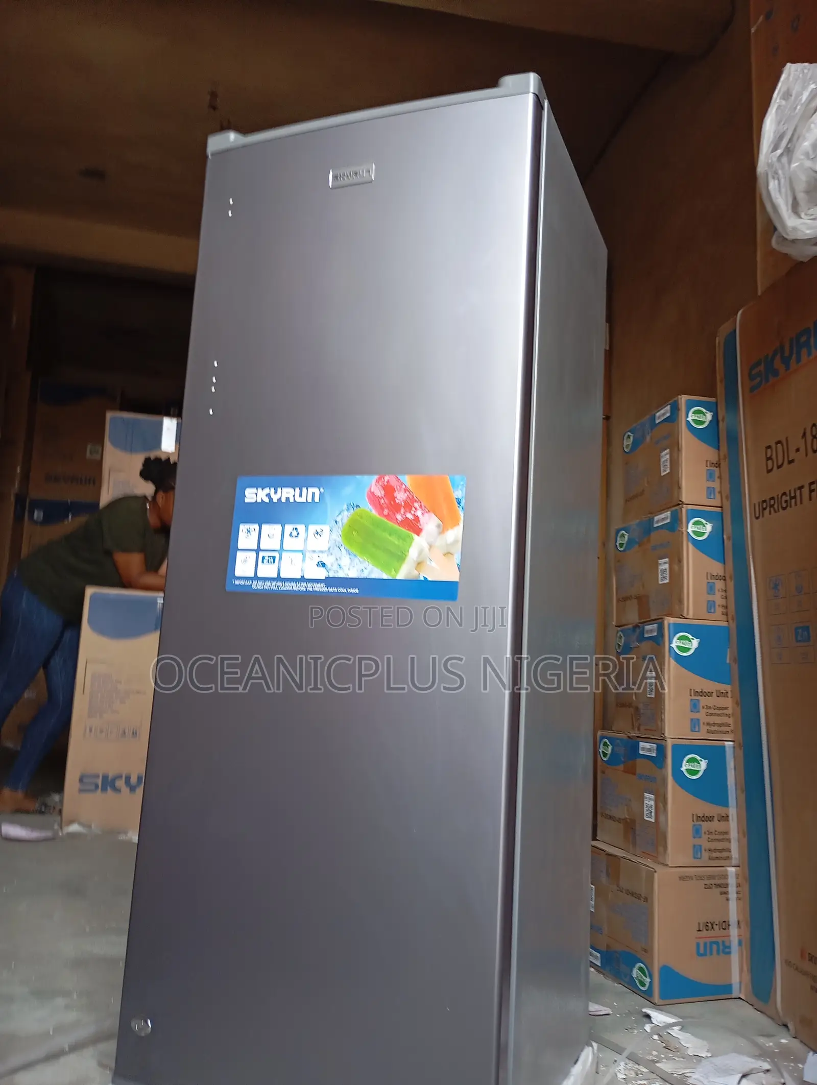 Skyrun Brand New Efficient Upright Refrigerator