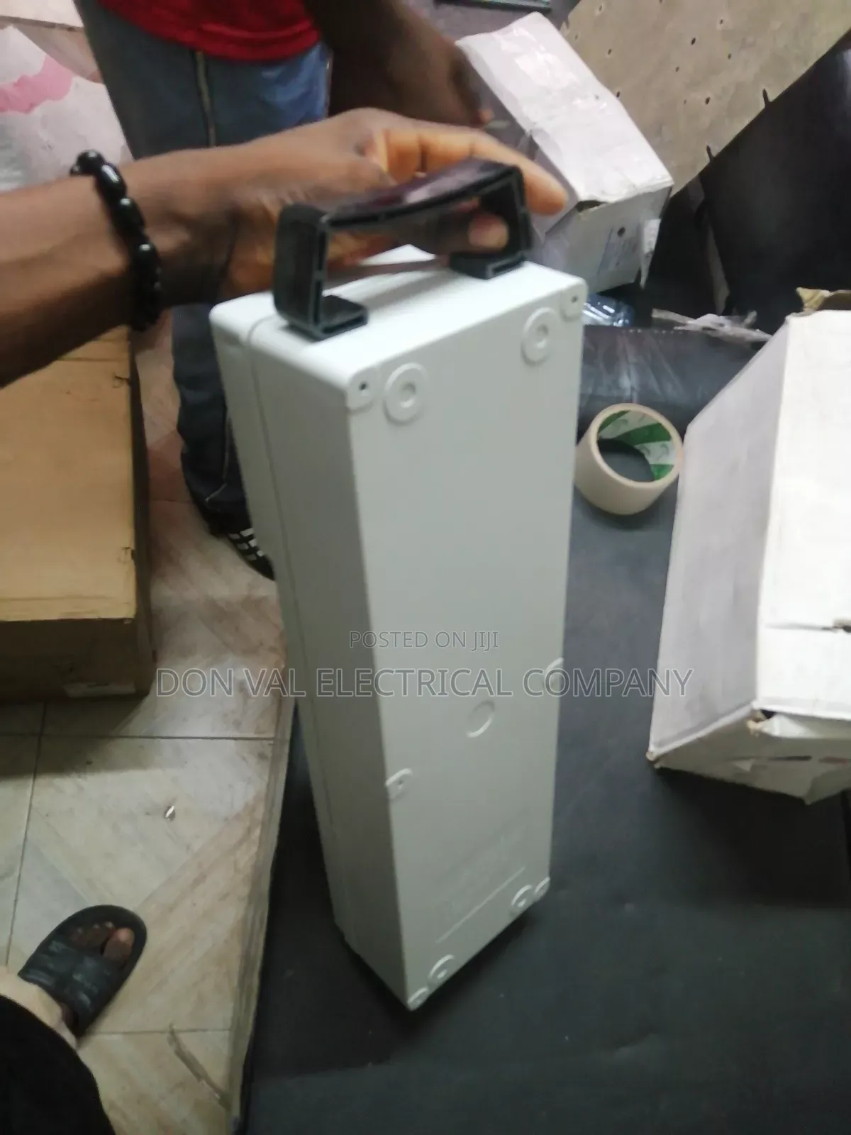 Single Glass Fiber Box