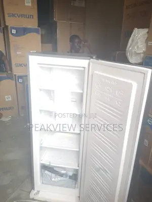Skyrun 180l Upright Freezer - Spacious Reliable Cooling