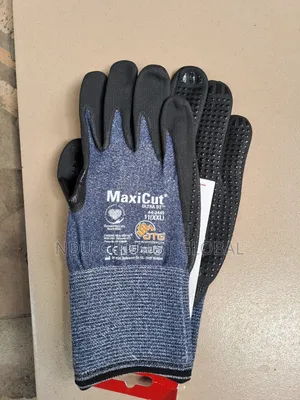 Maxicut Ultra Dt Gloves (All Sizes Available)