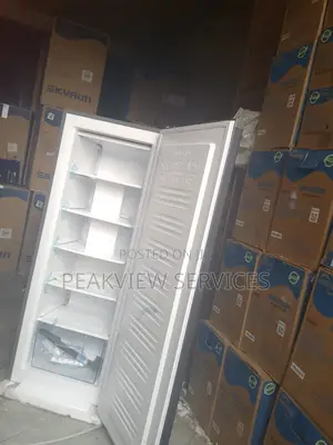 Skyrun 180l Freezer - Frost Free Design for Hassle- Free Use
