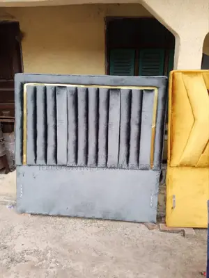 4x6ft Bedframe