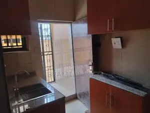 3bdrm Townhouse / Terrace in Apo District for rent