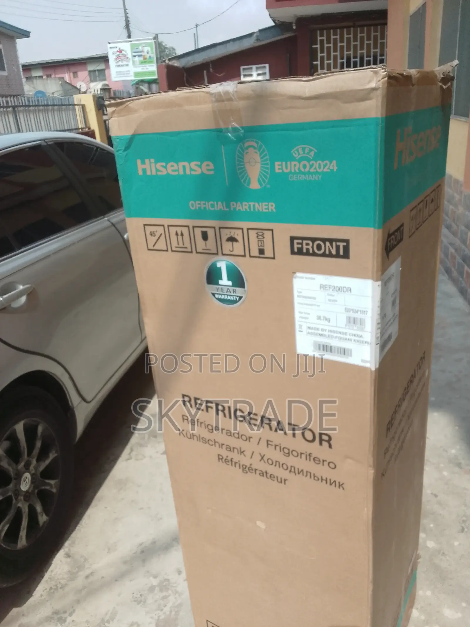 Smart Storage With Hisense 154l Double Door Refrigerator
