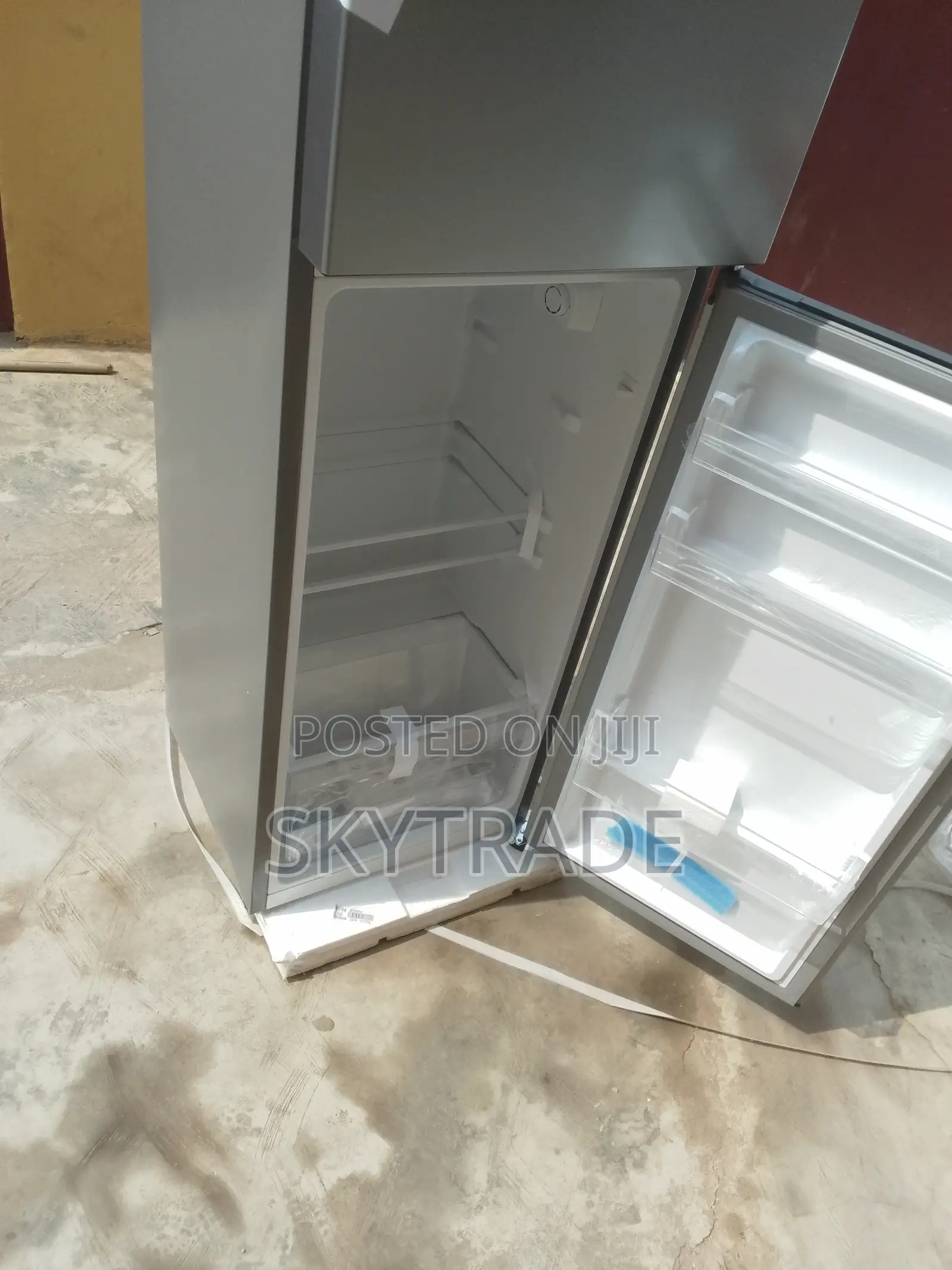 Hisense 154l Refrigerator – Space-Saving, High Performance