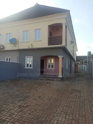 4bdrm Duplex in Akala Estate, Akobo for rent