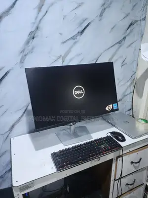 Dell Ultrasharp 24-Inch Framelss FHD 1080p Ips Panel Monitor