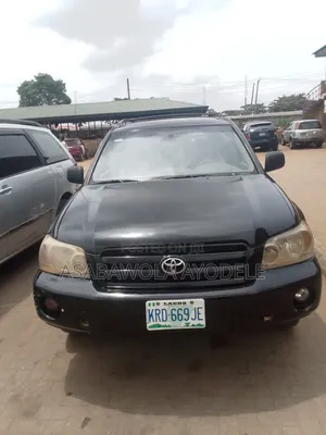 Photo - Toyota Highlander 2004 Black