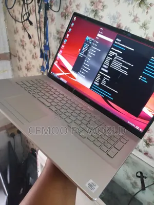 Laptop Fujitsu Lifebook NH751 8GB Intel Core I7 SSD 1T