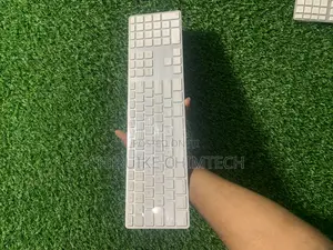 Apple Used Wired Keyboard
