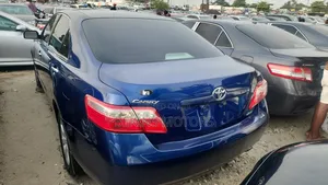 Toyota Camry 2010 Blue