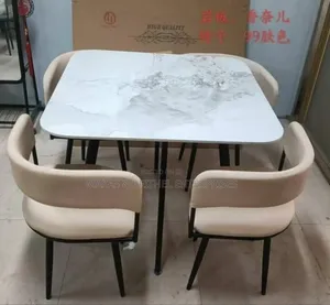By 4 Seaters