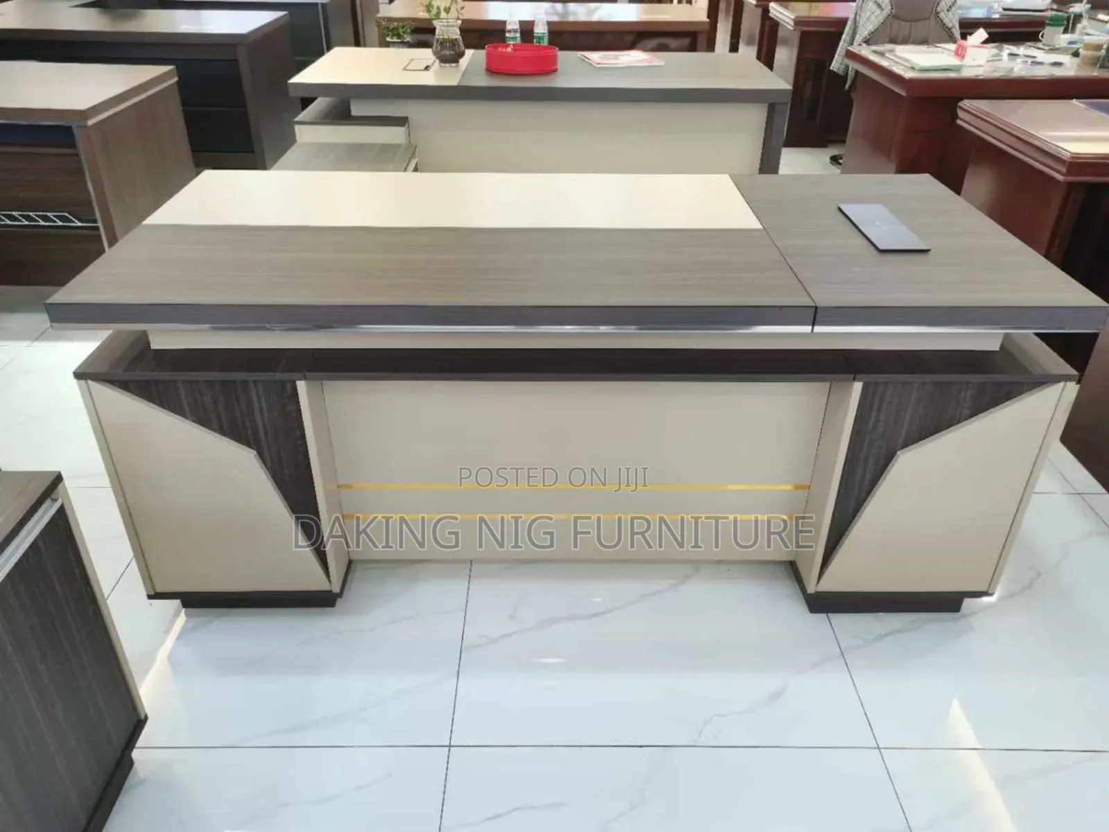1.6 Quality Executive Office Table