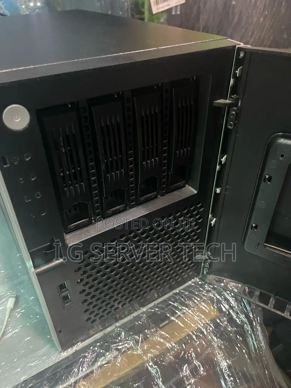 Server 32GB Intel Xeon HDD 3T