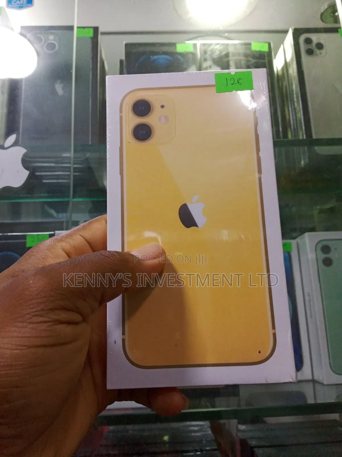 New Apple iPhone 11 128 GB Yellow