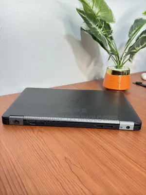 Laptop Dell Latitude 14 E7470 8GB Intel Core i5 SSD 256GB